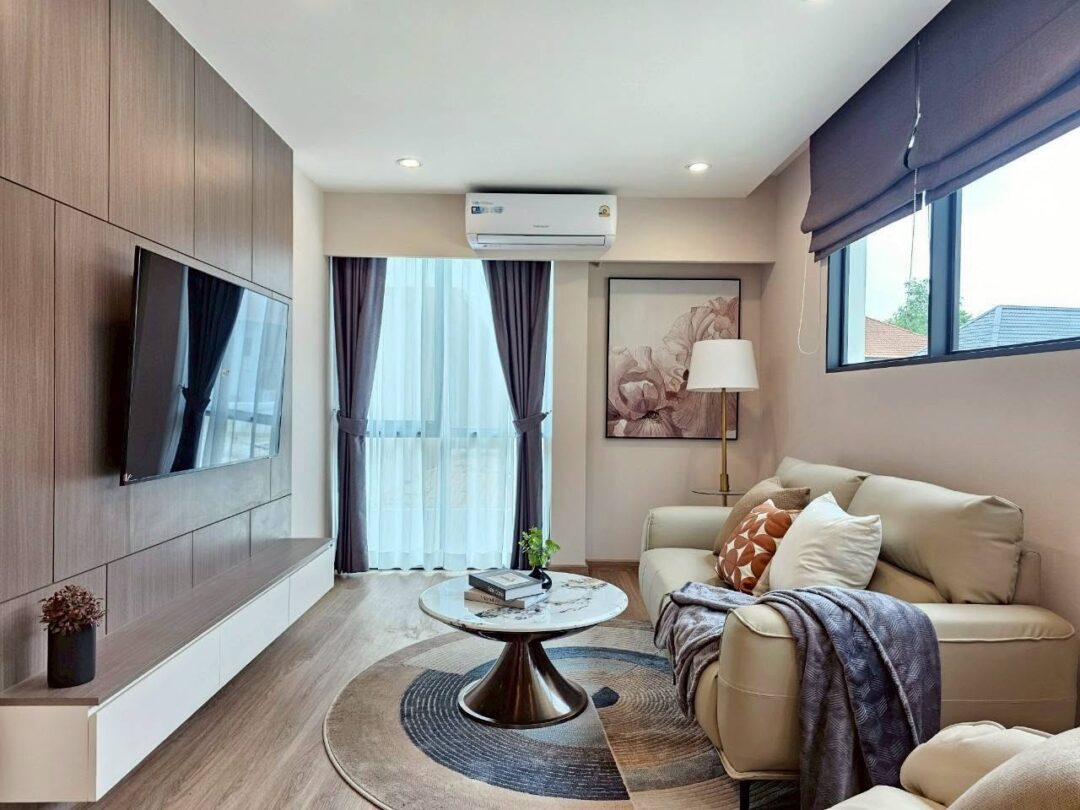 710755275_27513759114915212_1966569408409246588_n 4-bedroom Pool Villa-Only 1.5 km from Jomtien Beach