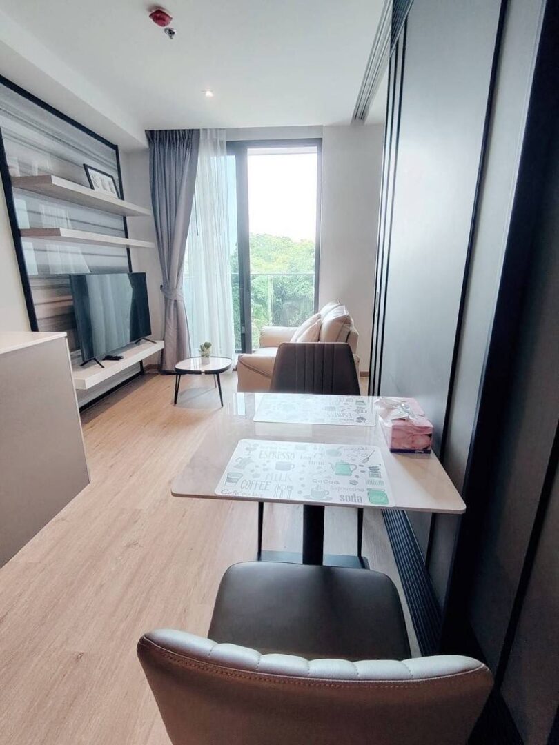 1-bedroom Condo at Andromeda, Pratumnak