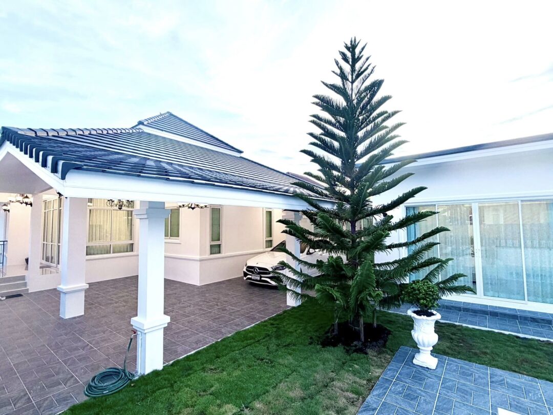 4-bedroom Pool Villa – Chokchai Village 10, East Pattaya