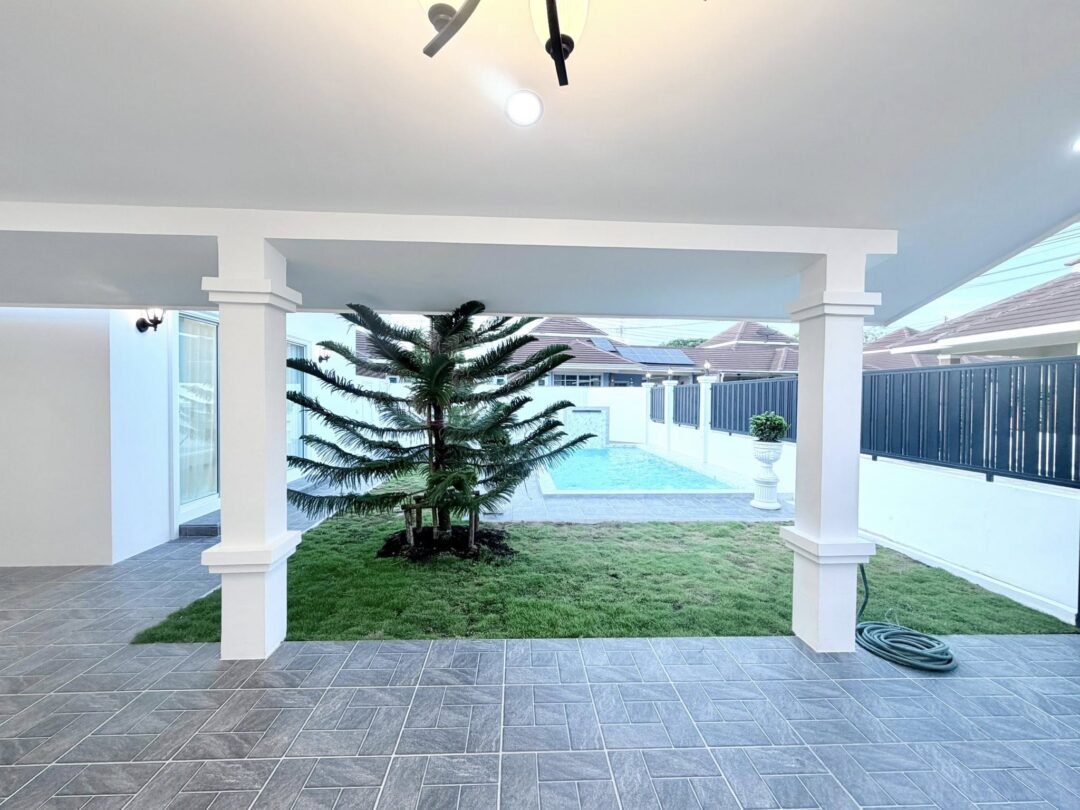 4-bedroom Pool Villa – Chokchai Village 10, East Pattaya