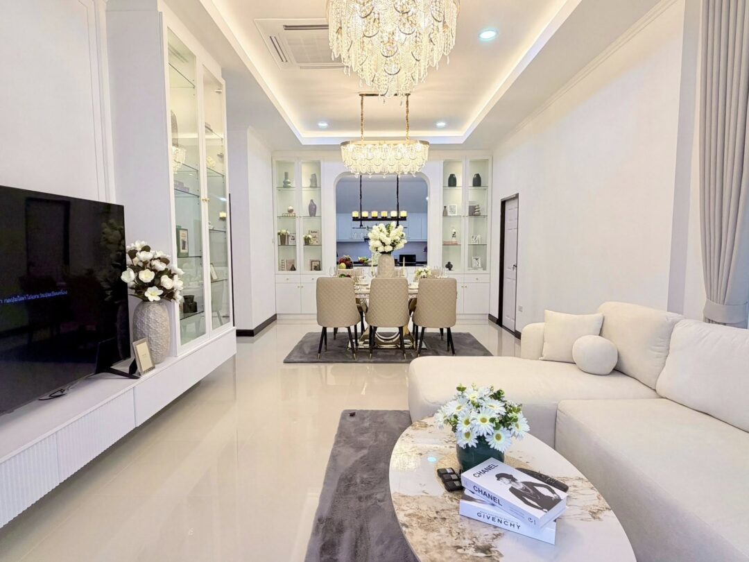 4-bedroom Pool Villa – Chokchai Village 10, East Pattaya