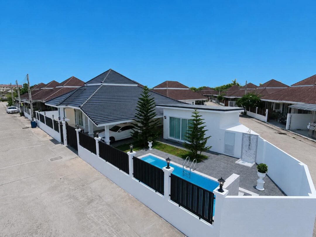 4-bedroom Pool Villa – Chokchai Village 10, East Pattaya