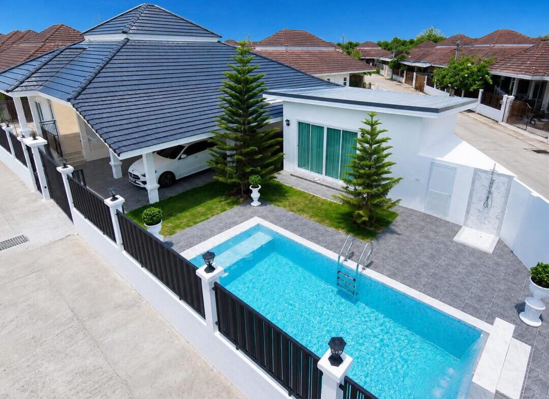 4-bedroom Pool Villa – Chokchai Village 10, East Pattaya
