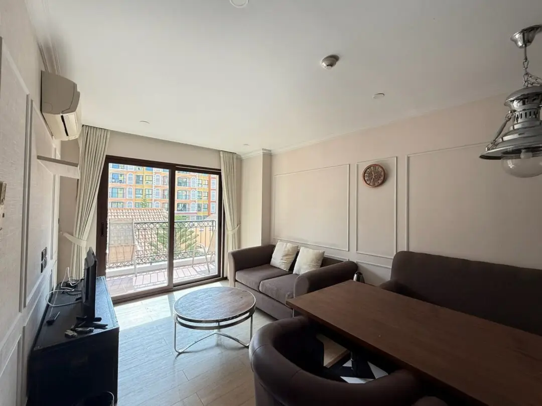 Pool View 1-bedroom Condo at Venetian Signature Condo Resort, Jomtien