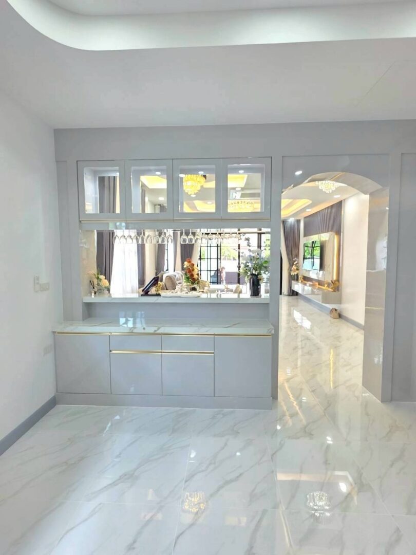 715957912_27606581002299689_5179203990543288653_n 4-bedroomLuxury Pool Villa – Mabprachan Lake, East Pattaya