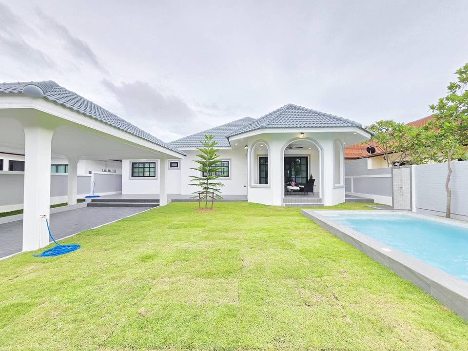 4-bedroomLuxury Pool Villa – Mabprachan Lake, East Pattaya