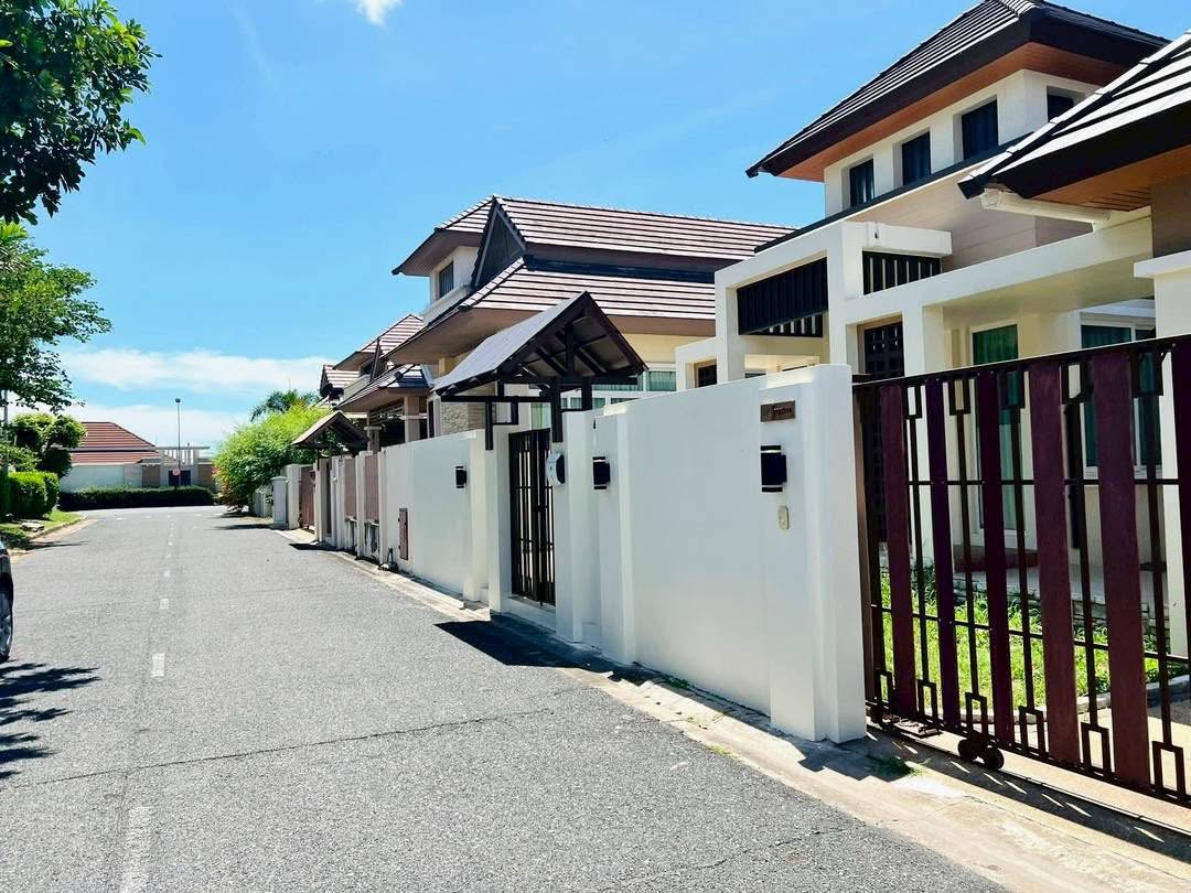 716913980_122295901688070208_2776045430824644944_n 3-bedroom Single House at Sirisa16, East Pattaya
