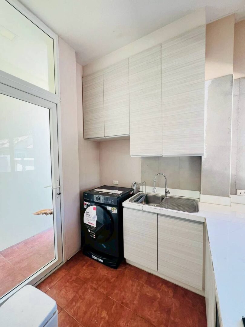 716975634_122295901652070208_7693983145915269548_n 3-bedroom Single House at Sirisa16, East Pattaya