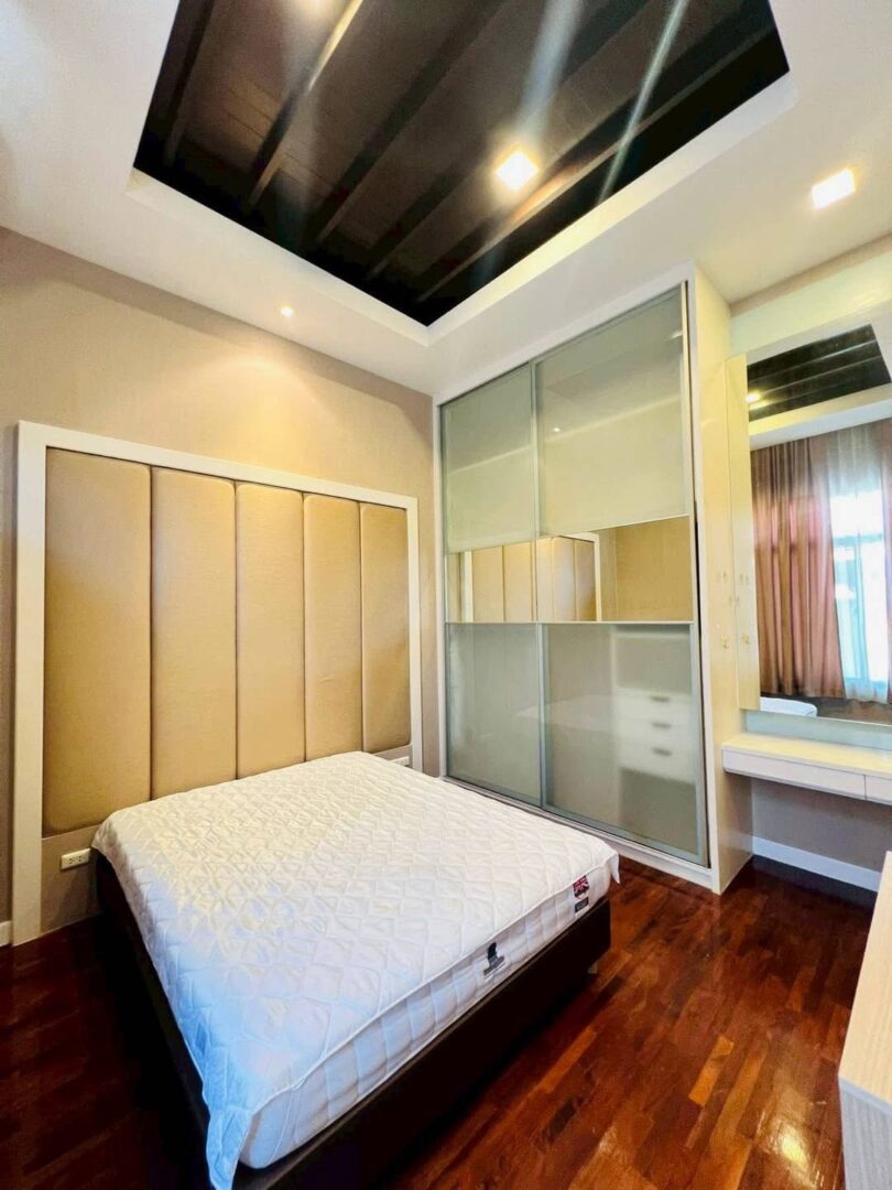 718062645_122295901772070208_6733631560705710854_n 3-bedroom Single House at Sirisa16, East Pattaya