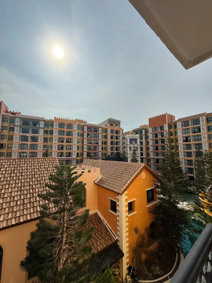Pool View 1-bedroom Condo at Venetian Signature Condo Resort, Jomtien
