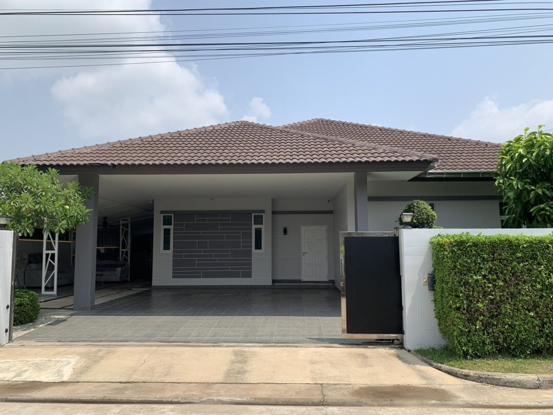 3-bedroom Pool Villa at Panalee Banna Village, Huay Yai