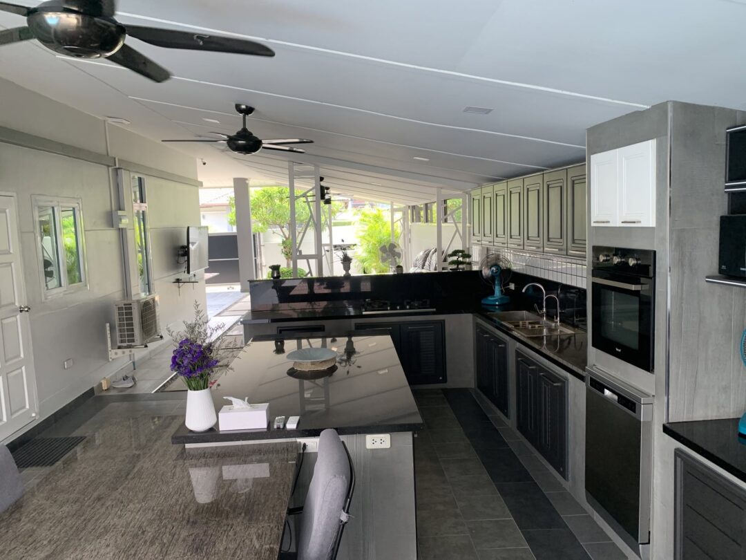 3-bedroom Pool Villa at Panalee Banna Village, Huay Yai