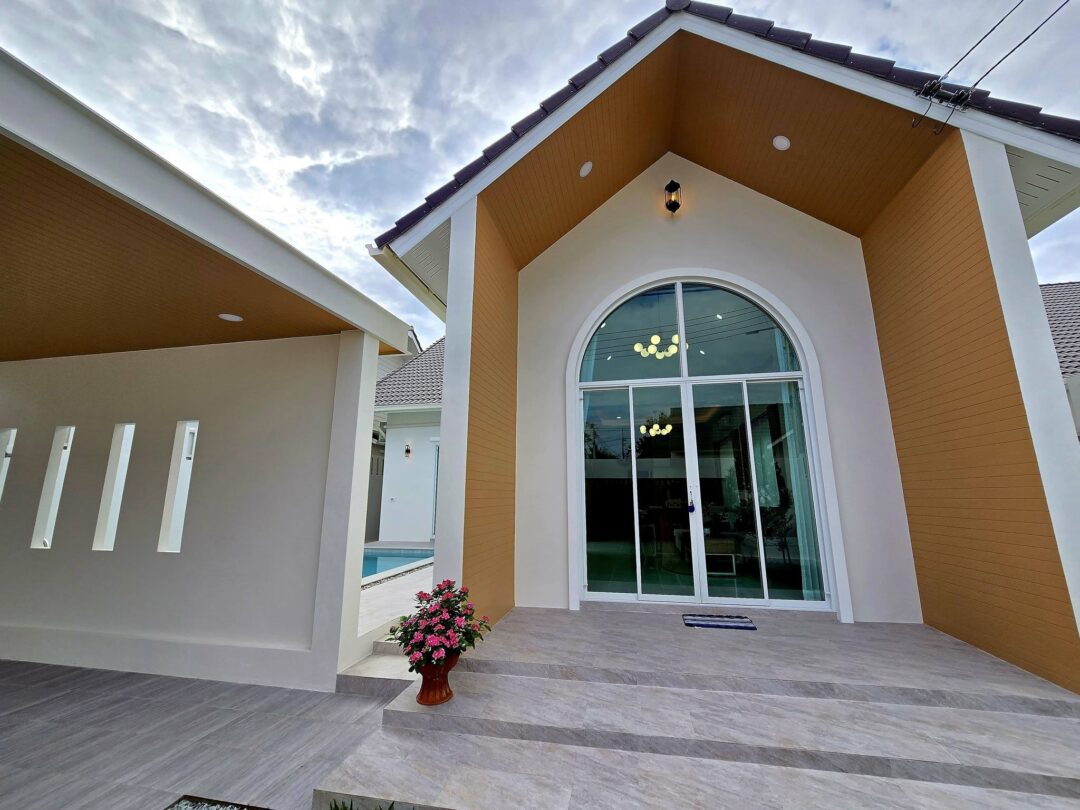 721517419_27381896304779287_7527443607054738718_n 3-bedroom Pool Villa – Map Prachan Lake, Pattaya