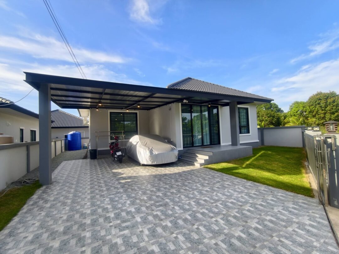 724340876_2853832231658531_6347375664183514485_n 3-bedroom House in Nong Pla Lai, Pattaya