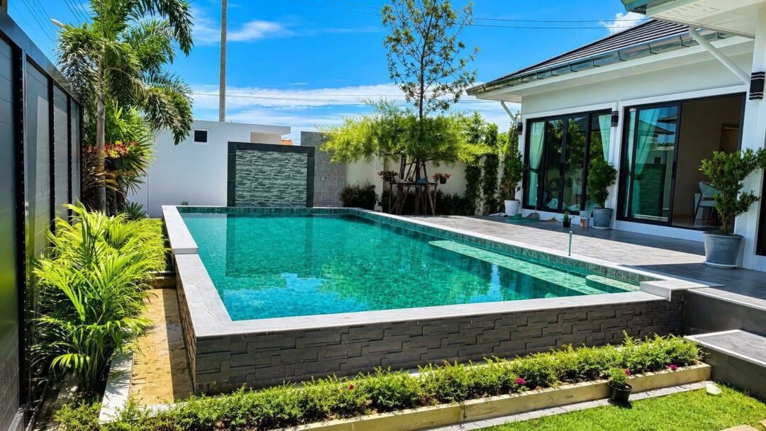 3-bedroom Pool Villa in Huay Yai
