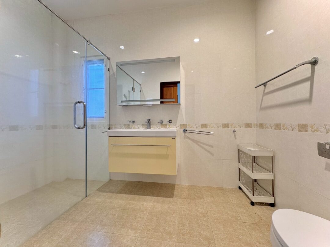 3-bedroom Single House at Baan Panalee Thungkha, Hauy Yai