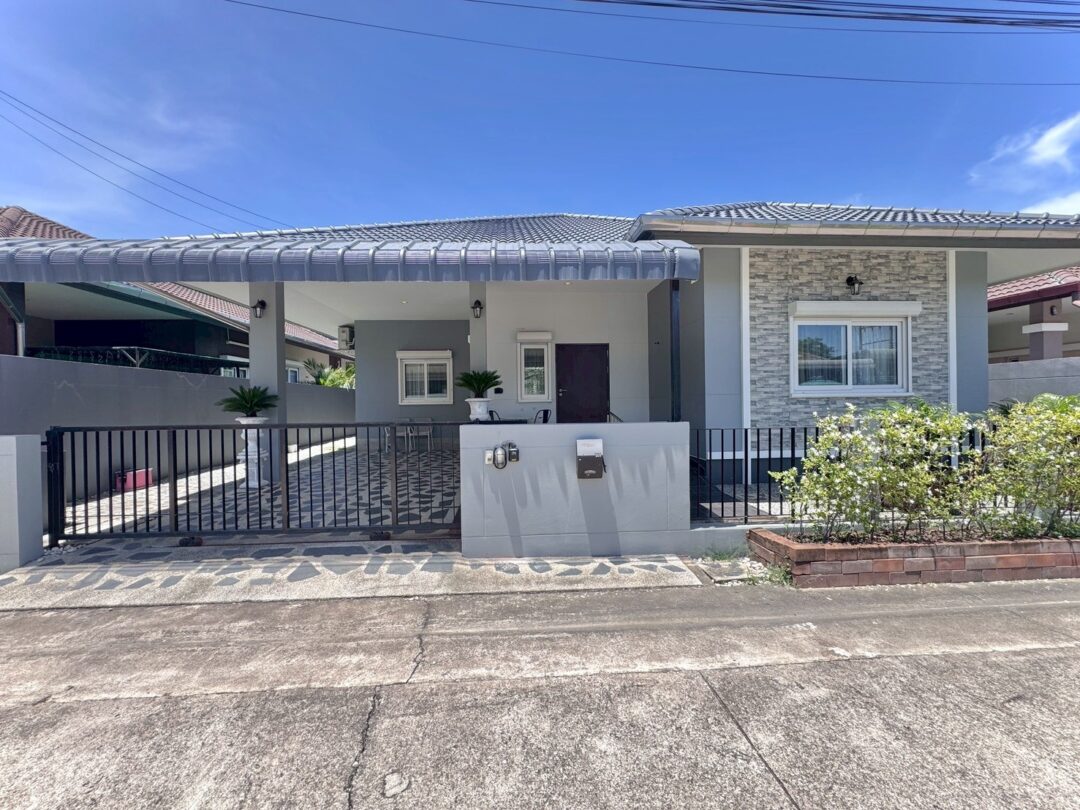 3-bedroom Single House at Baan Panalee Thungkha, Hauy Yai