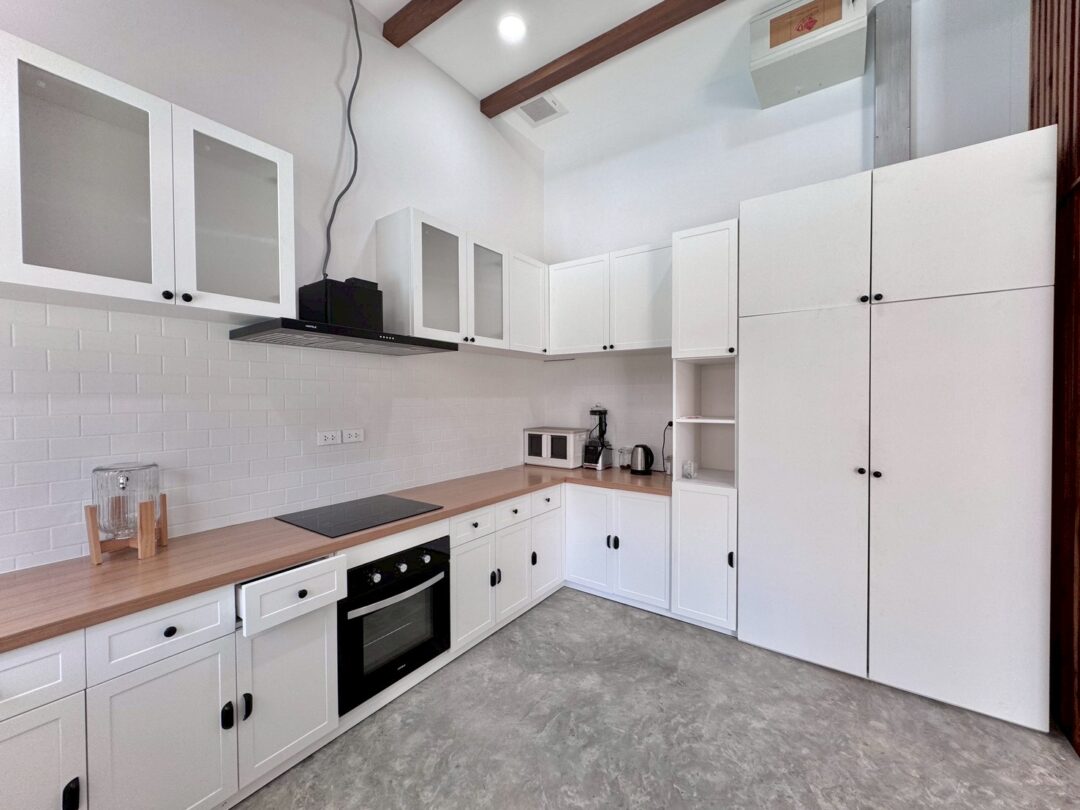 4-bedroom Standalone Pool Villa in Hauy Yai