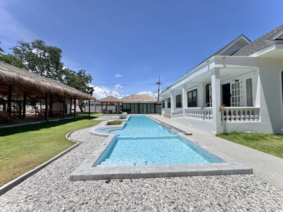 4-bedroom Standalone Pool Villa in Hauy Yai