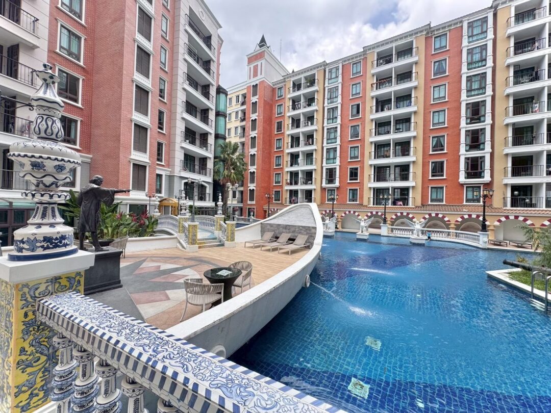 1-bedroom Condo at Espana Condo Resort Pattaya, Jomtien