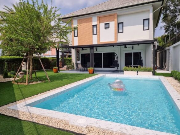 3-bedroom Pool Villa at Patta Village, East Pattaya