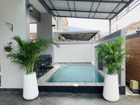 3-bedroom Pool Villa in Uraiwan Park View Village, Solar-Powered, East Pattaya