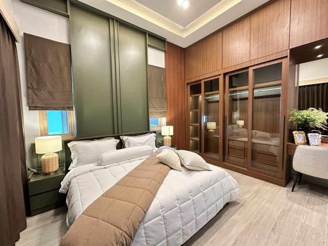 649279322_26687899020801768_7721397082514033520_n 4-bedroom Luxury Pool Villa at Baan Mae Bibury, East Pattaya