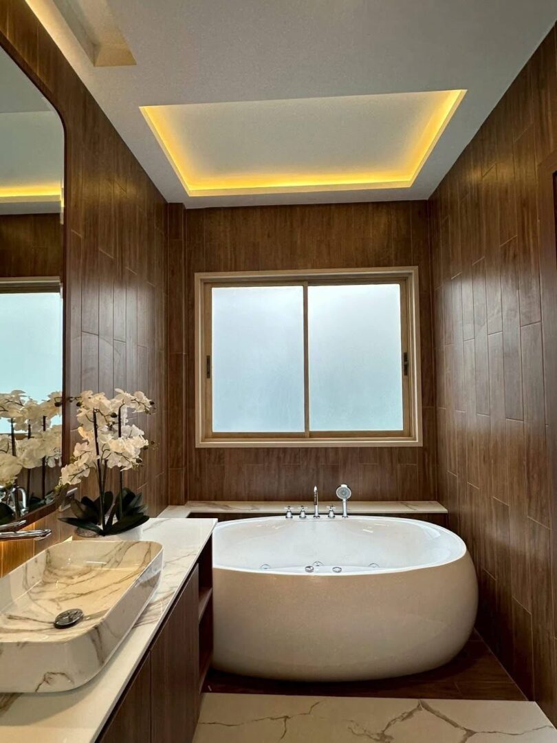 649543398_26687898857468451_6707272778619970562_n 4-bedroom Luxury Pool Villa at Baan Mae Bibury, East Pattaya