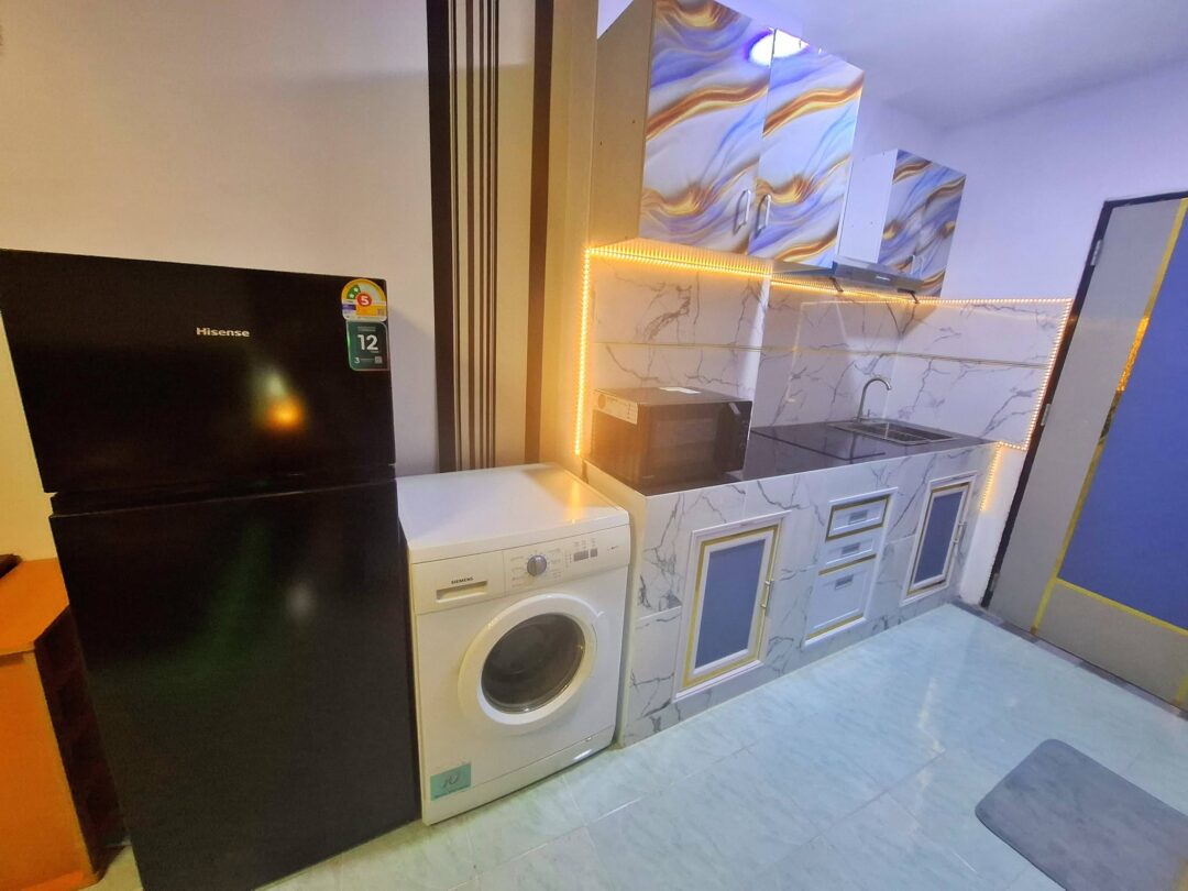 733911779_10232220670685873_1192327146496114895_n Studio Sea View at View Talay 1A, Jomtien