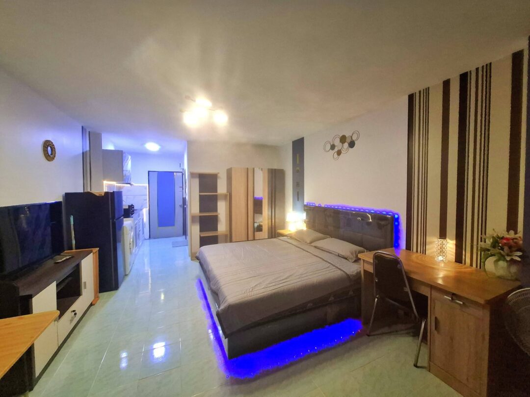 735981655_10232220673725949_7107139922446382996_n Studio Sea View at View Talay 1A, Jomtien