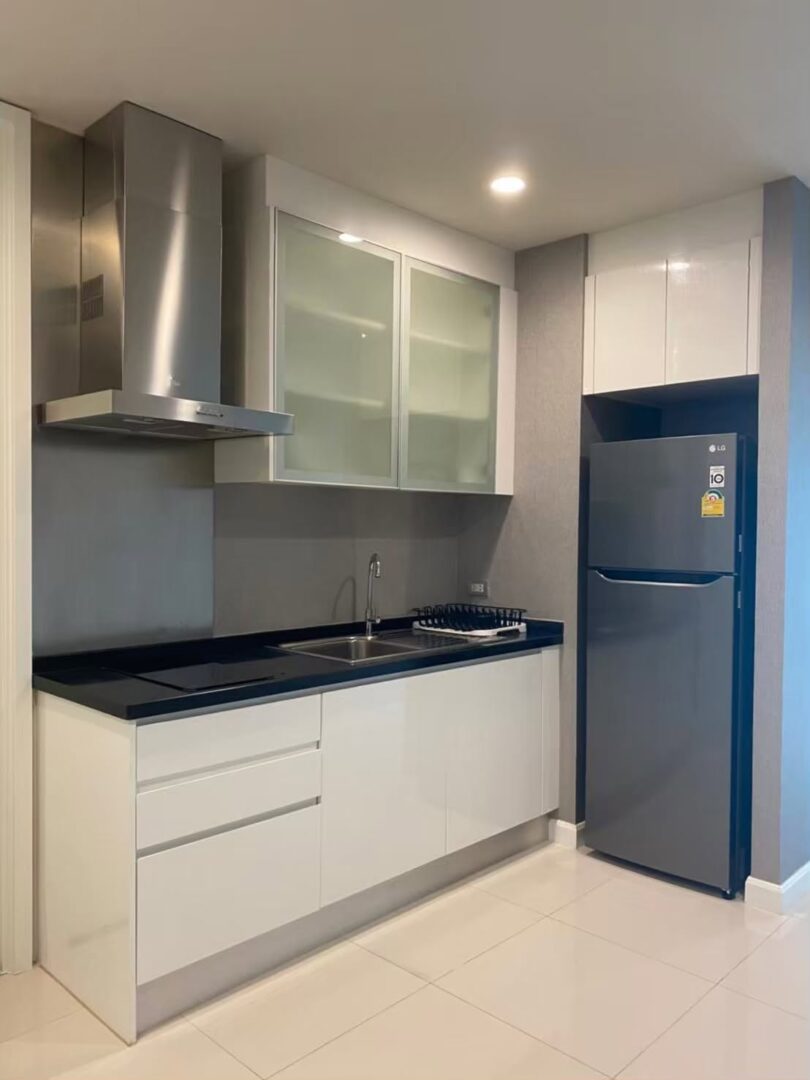 737569039_27427550713560461_1176208849791031270_n 2-bedroom Sea View Luxury Beachfront Condo at Mövenpick White Sand Beach Pattaya