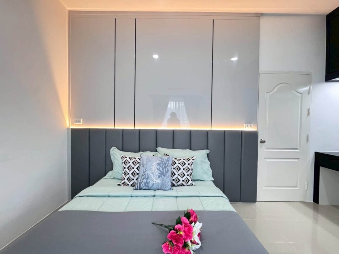 738976697_27906363815635898_8229527980794368108_n 5-bedroom Pool Villa at Thai Garden Hill Village, Nong Prue