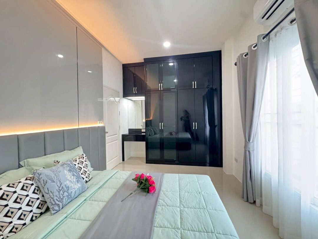 740437893_27906363248969288_7828951696778518501_n 5-bedroom Pool Villa at Thai Garden Hill Village, Nong Prue