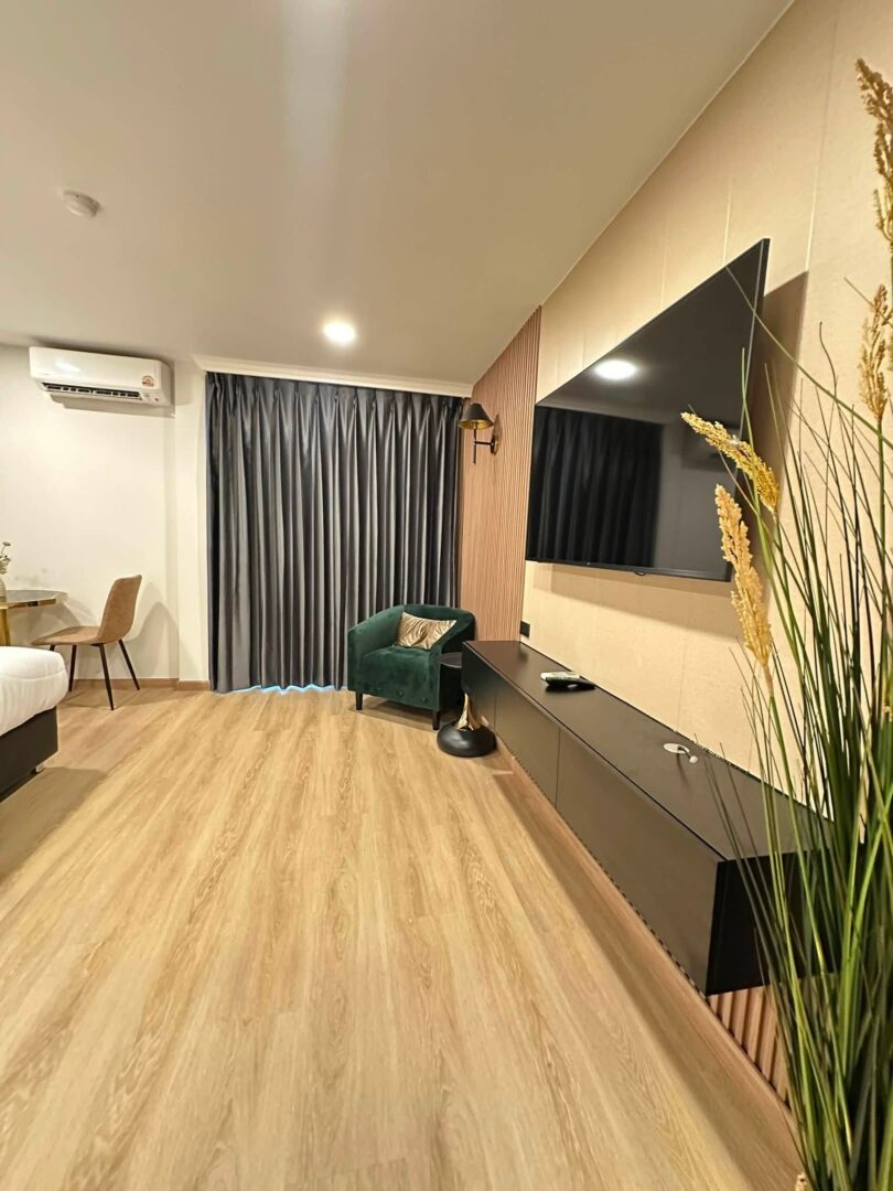 746742706_2396572174198645_223348631096699353_n City Centre Condo for Rent – Diana Estate Condominium, Central Pattaya