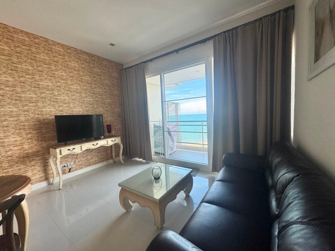 Pet Friendly 1-bedroom at Reflection Jomtien Beach Pattaya