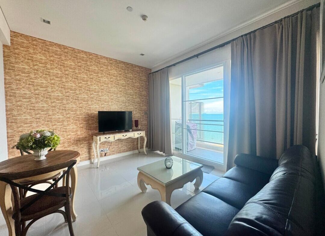 Pet Friendly 1-bedroom at Reflection Jomtien Beach Pattaya