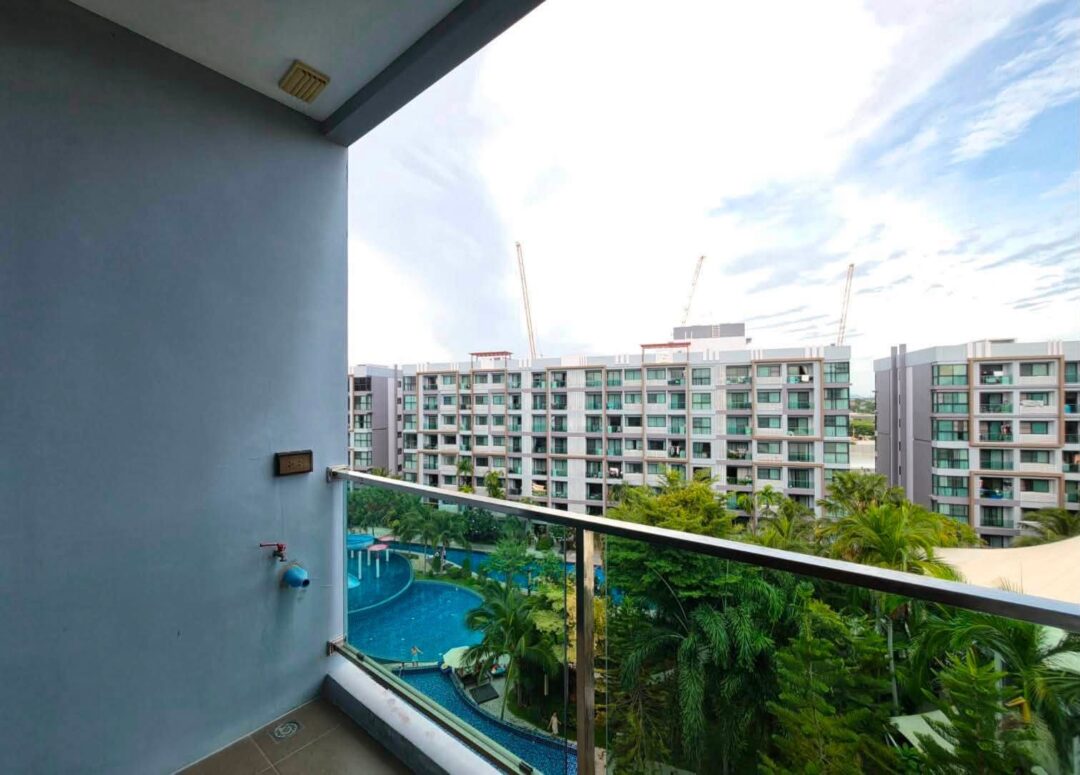 2-bedroom at Dusit Grand Park 1, Corner Unit with Pool View