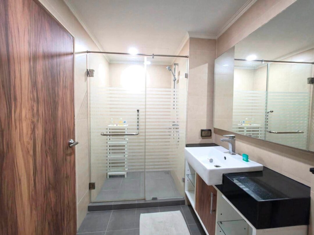 753337179_27760554330242238_6453757909173480824_n 2-bedroom at Dusit Grand Park 1, Corner Unit with Pool View