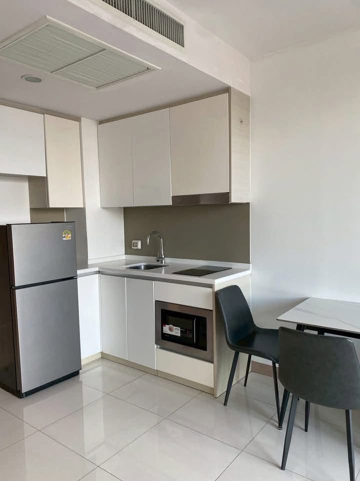 1 bedroom condo at The Riviera Wongamat Beach
