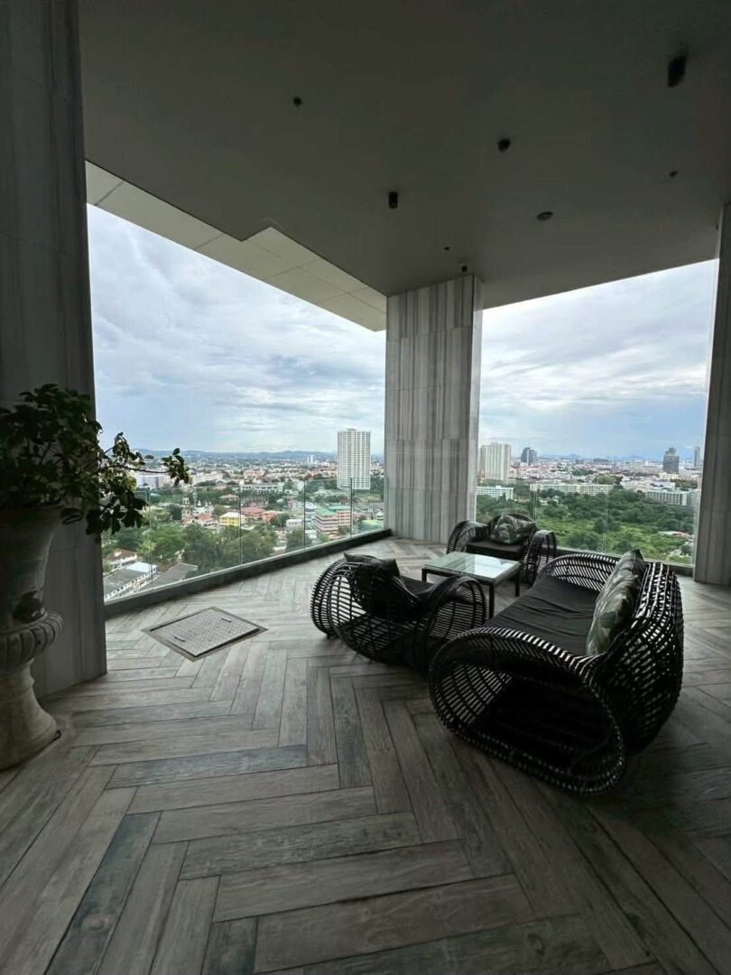 1 bedroom condo at The Riviera Wongamat Beach