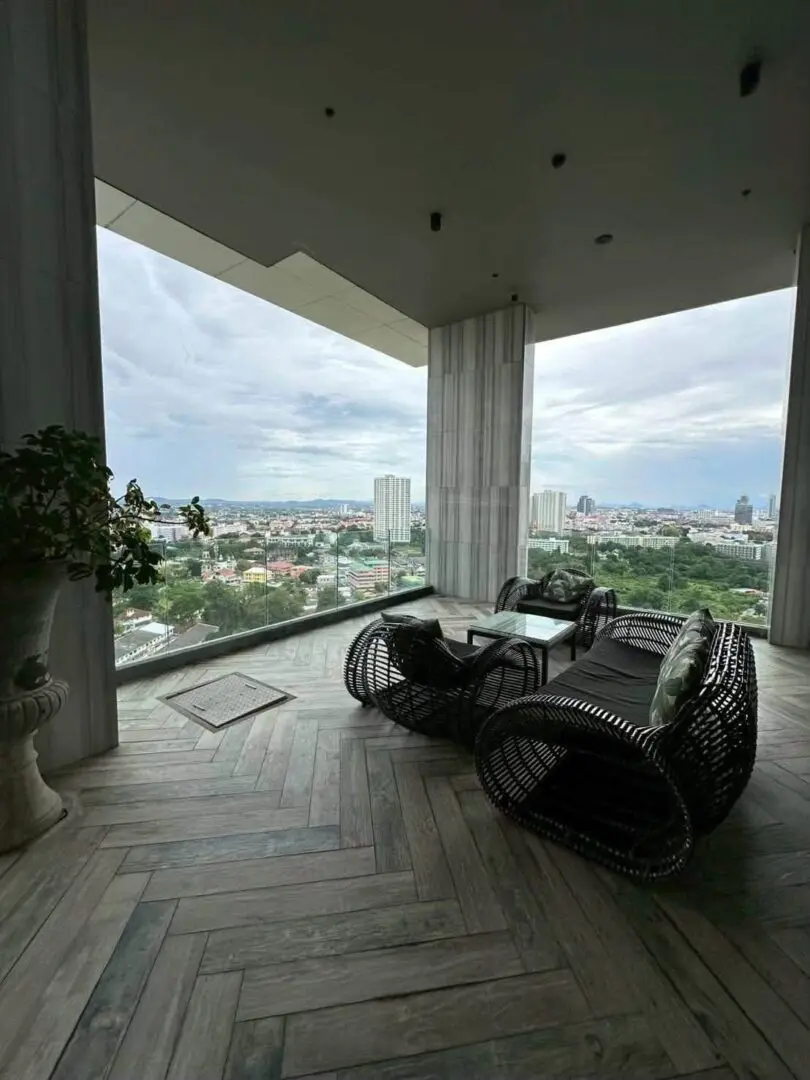 1 bedroom condo at The Riviera Wongamat Beach