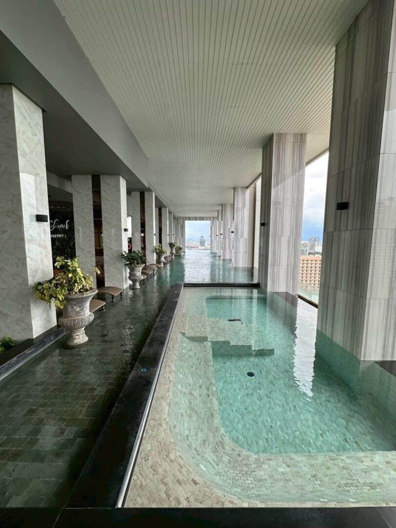 1 bedroom condo at The Riviera Wongamat Beach