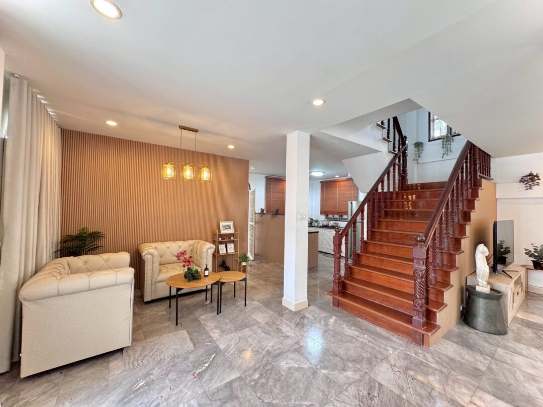 LINE_ALBUM_5-10 Pong ซ.มาบประชันล่าง 3_260714_22 3-bedroom Pool Villa at Cherry Blossom Residence 1, East Pattaya