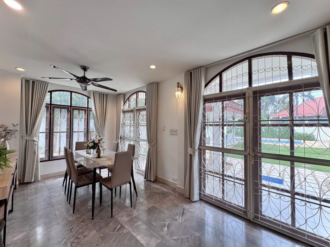 LINE_ALBUM_5-10 Pong ซ.มาบประชันล่าง 3_260714_33 3-bedroom Pool Villa at Cherry Blossom Residence 1, East Pattaya