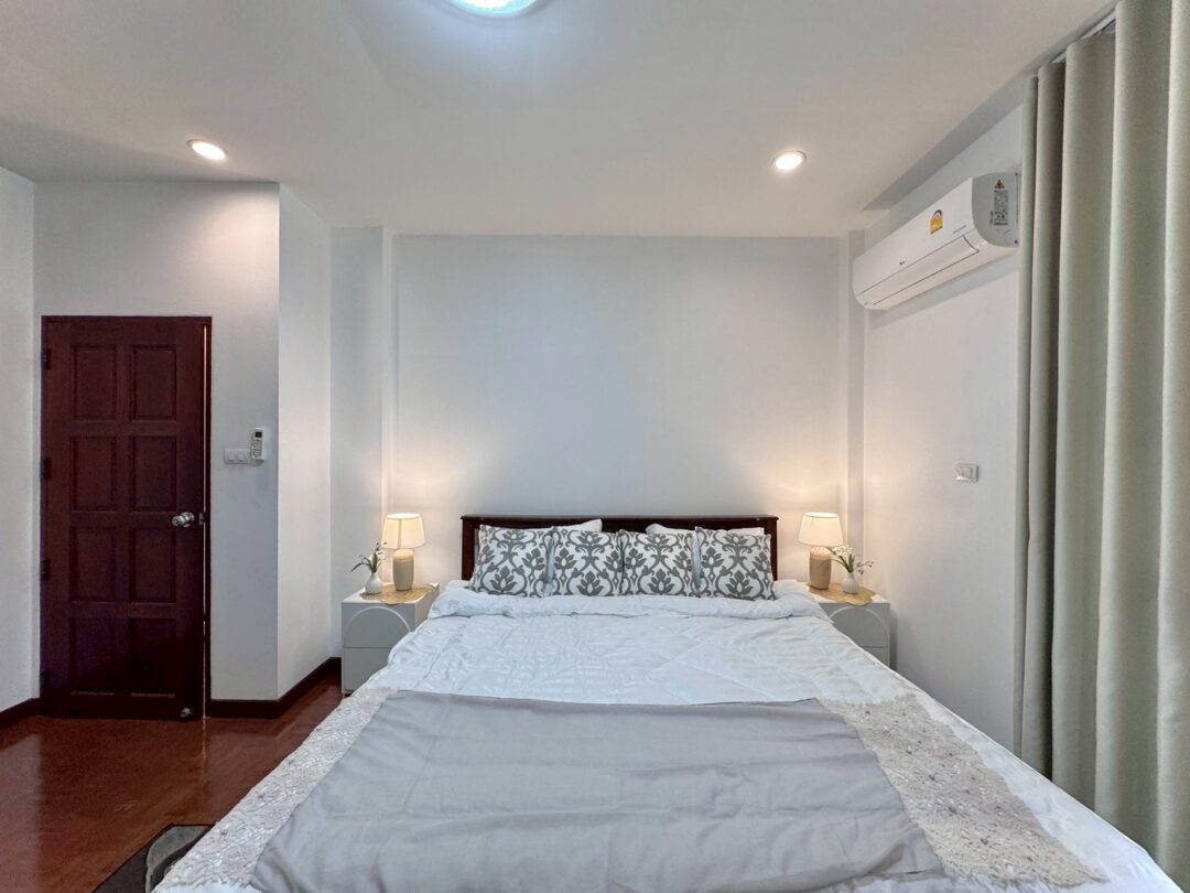 LINE_ALBUM_5-10 Pong ซ.มาบประชันล่าง 3_260714_37 3-bedroom Pool Villa at Cherry Blossom Residence 1, East Pattaya