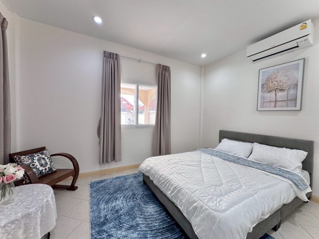 3-bedroom Pool Villa at Park View, East Pattaya