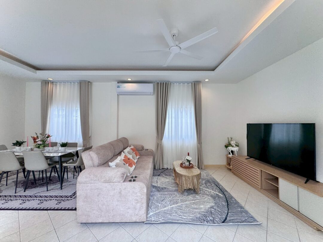 3-bedroom Pool Villa at Park View, East Pattaya