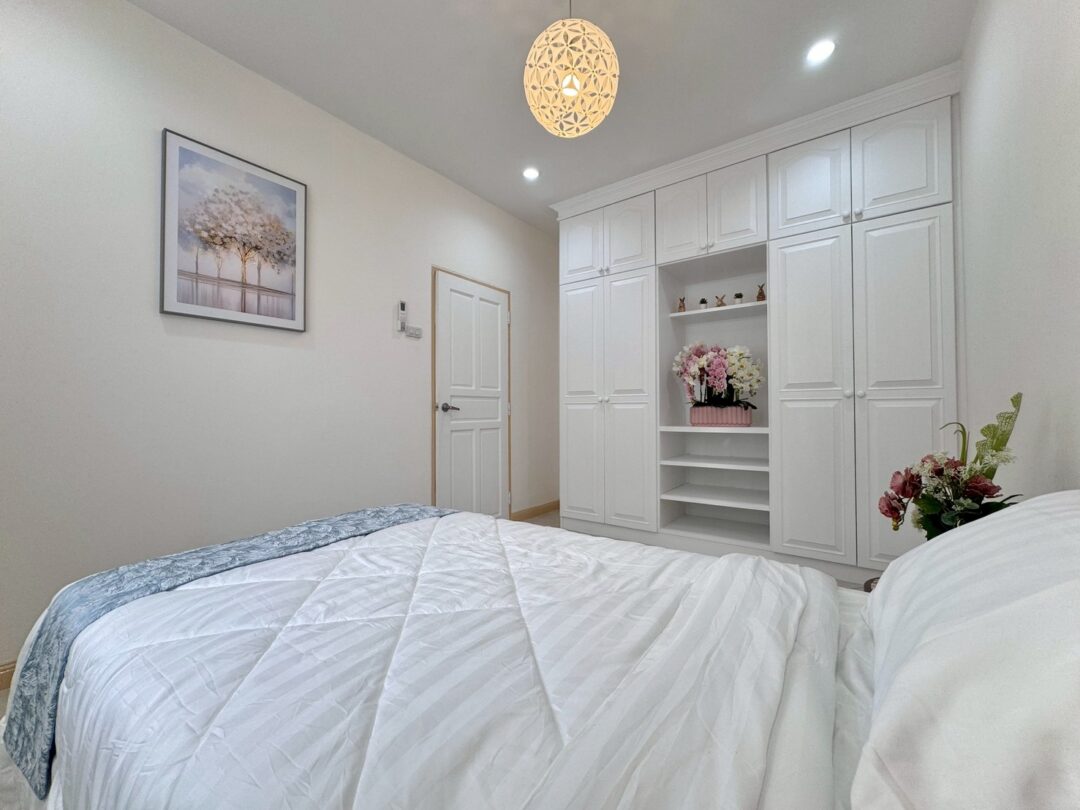 3-bedroom Pool Villa at Park View, East Pattaya