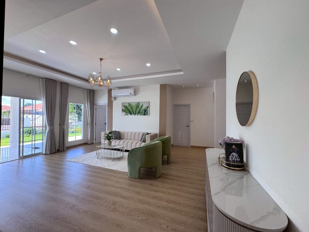3-bedroom Corner Single House in Eakmongkol 4/1 Village, East Pattaya