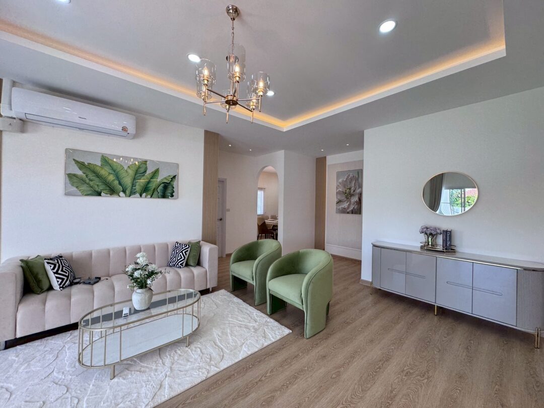 3-bedroom Corner Single House in Eakmongkol 4/1 Village, East Pattaya